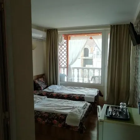 Guest house Ceco *
